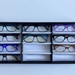 9x Optische monturen, Tom Davies, in luxe opbergdoos/displaytray